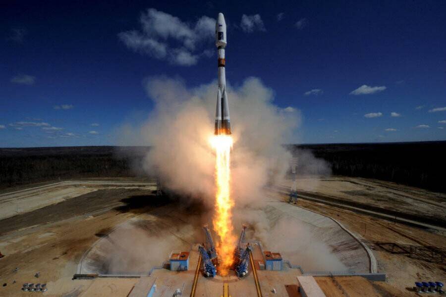 1020215_1_1222-rocket-launch_standard.jpg