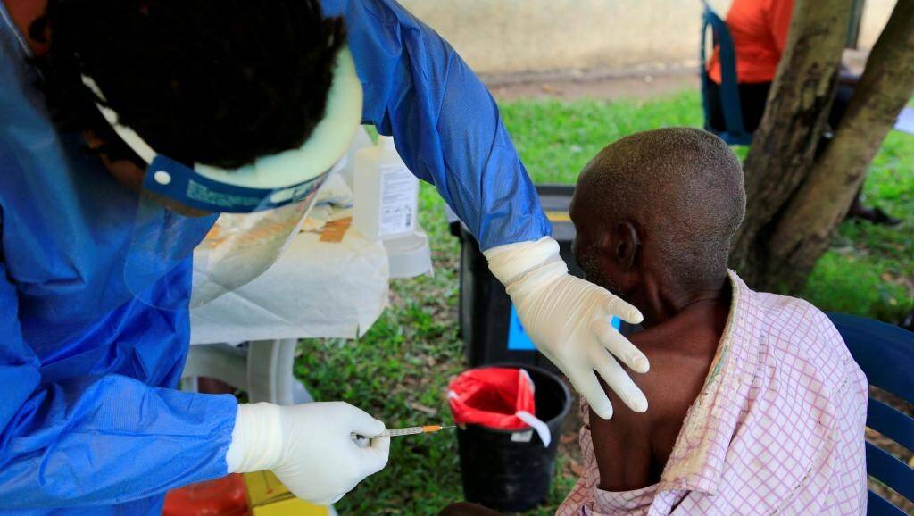 2019-06-16t000000z_1149689538_rc1bf03c6f00_rtrmadp_3_health-ebola-uganda-vaccination.jpg