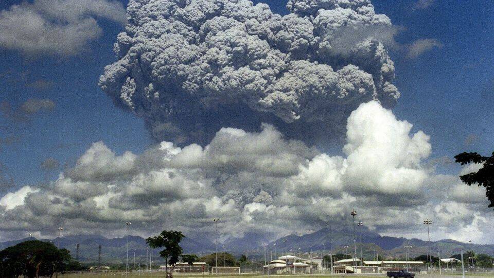 230209104512-02-solar-geoengineering-mexico-file-pinatubo.jpeg