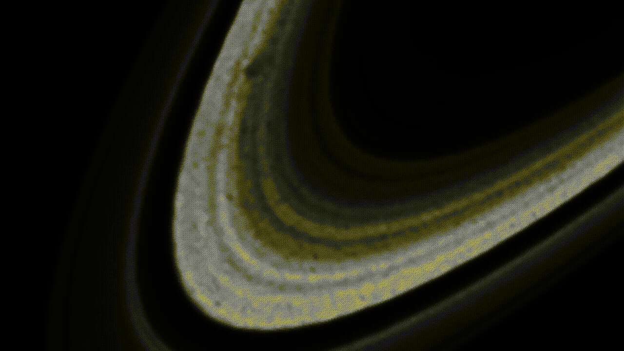 230210164104-web-hubble-saturn-spoke.gif