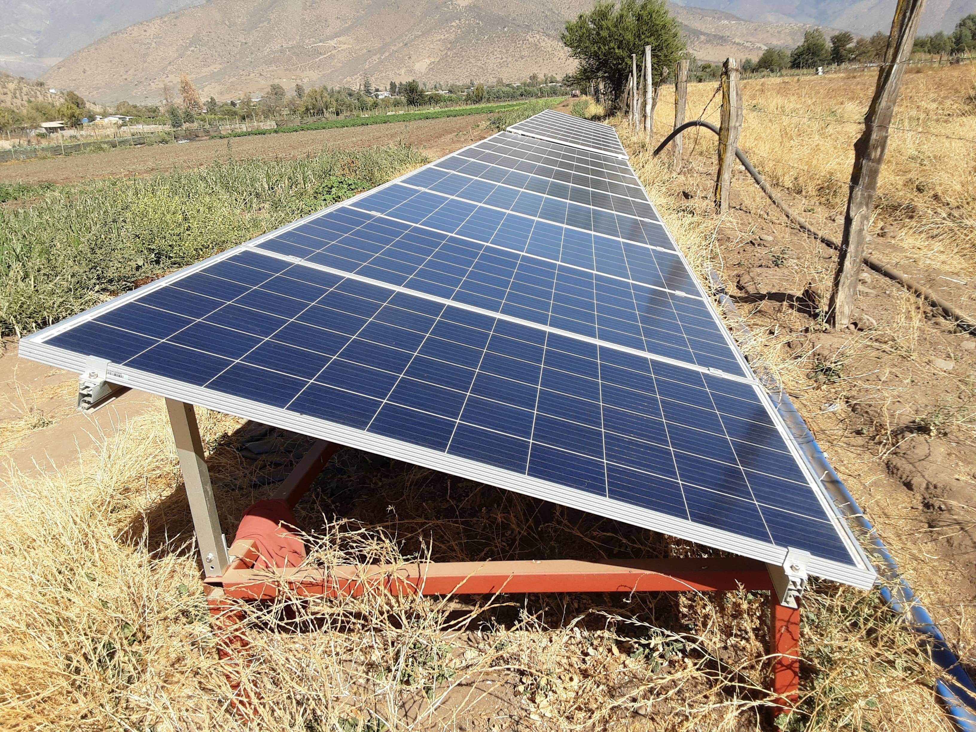 Agricultores-podrán-regar-sus-cultivos-utilizando-energía-solar-3-1.jpg