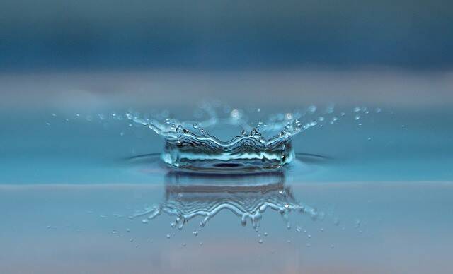 drop-of-water-545377_640.jpg