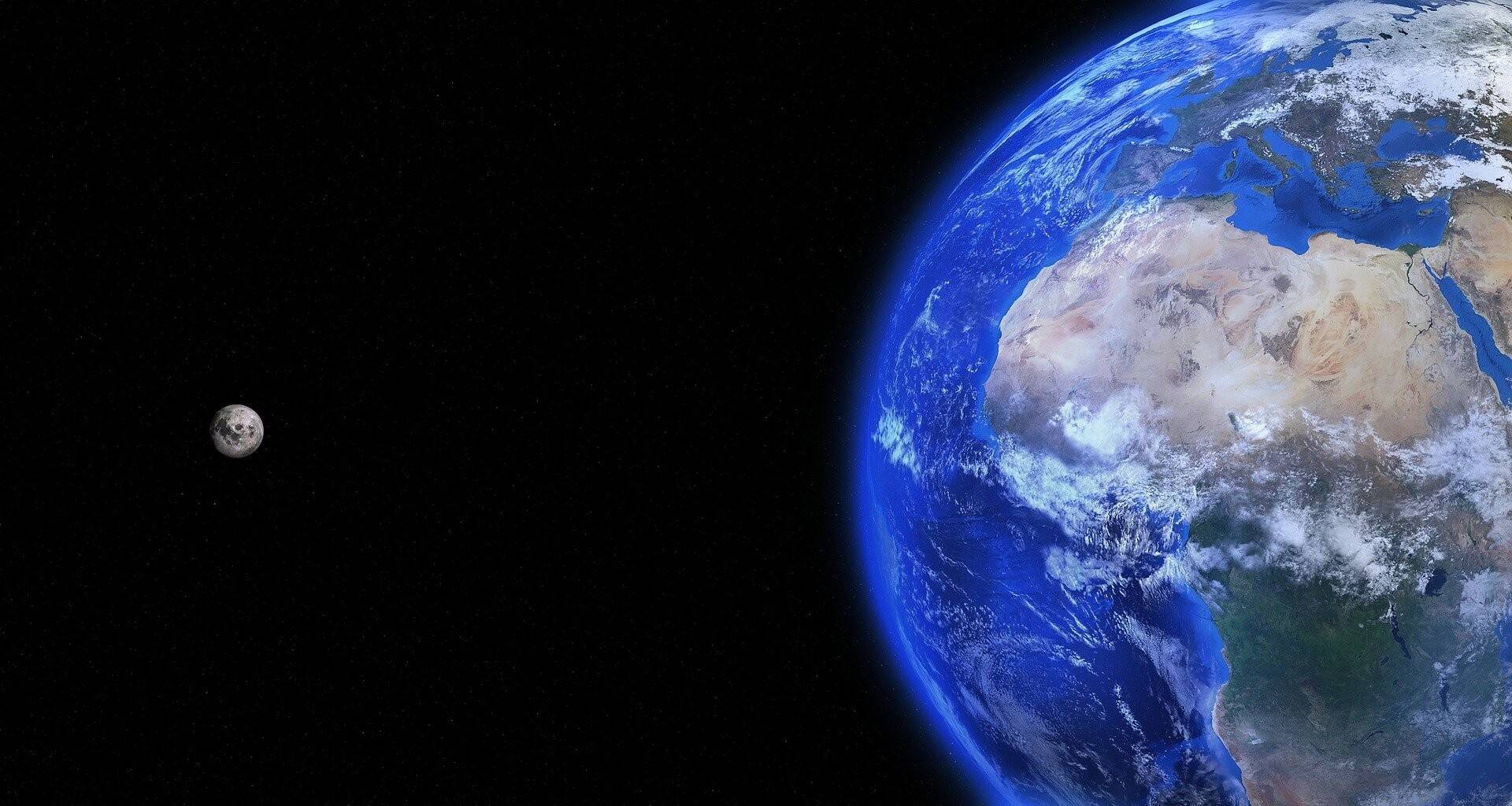 earth-gc9b8cea5c_1920.jpg