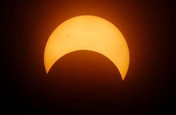 eclipse-1871740_960_720-800x400-e1606850646611.jpg