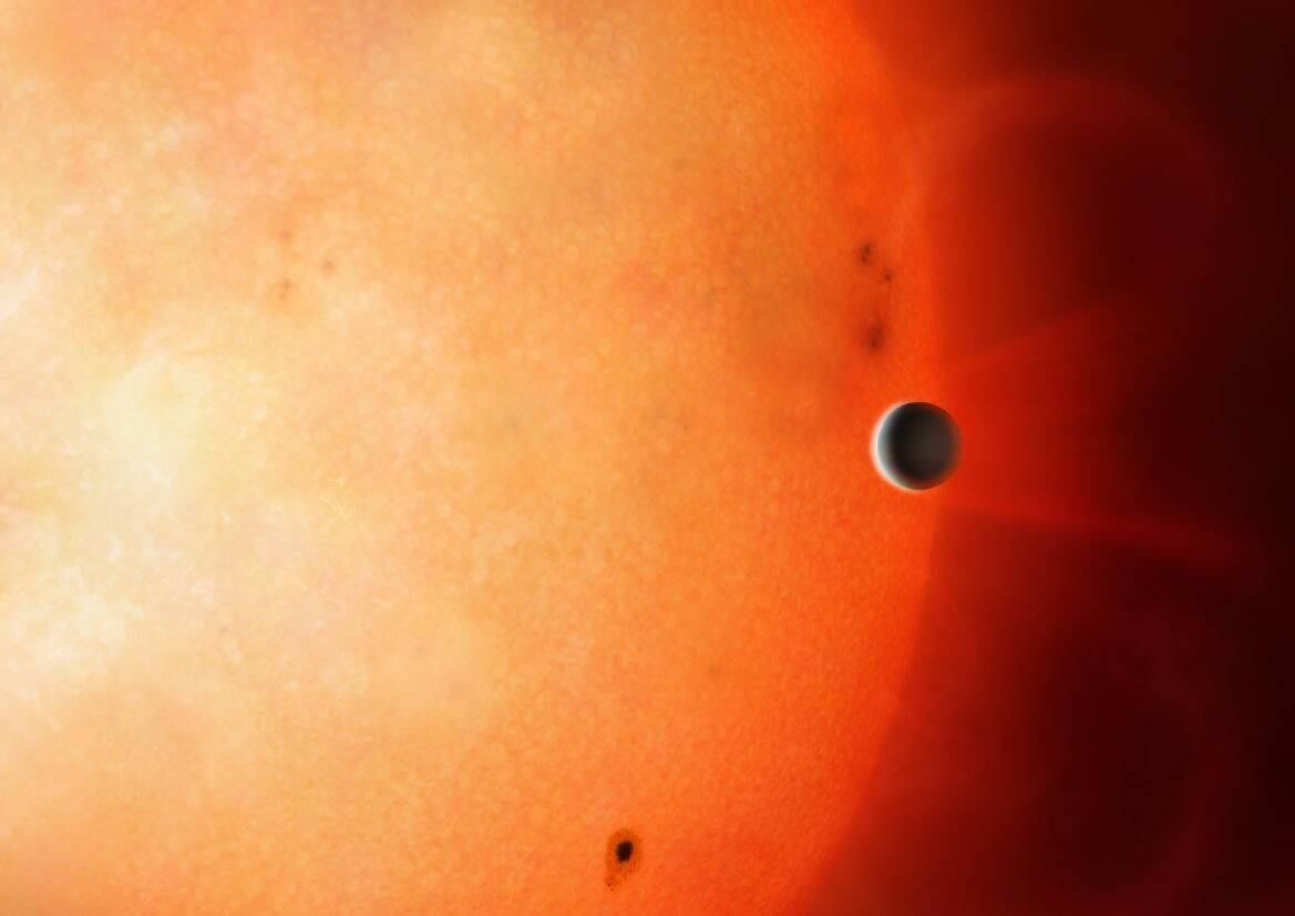 exoplanet_ngts-4b_-_v4.jpg