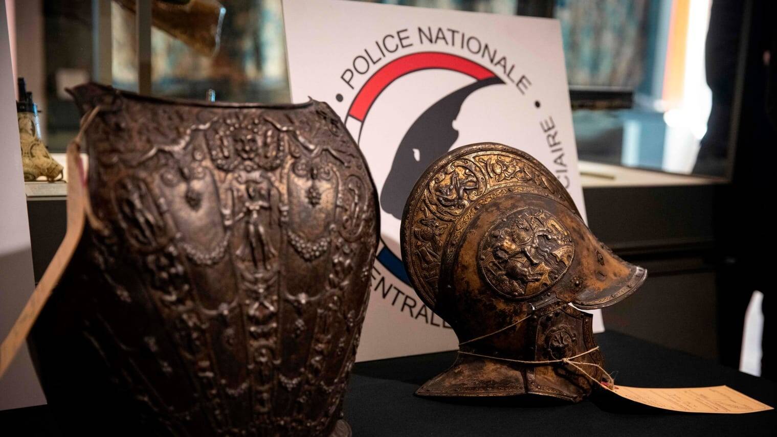 http___cdn.cnn_.com_cnnnext_dam_assets_210304113408-02-stolen-armour-returned-louvre.jpg