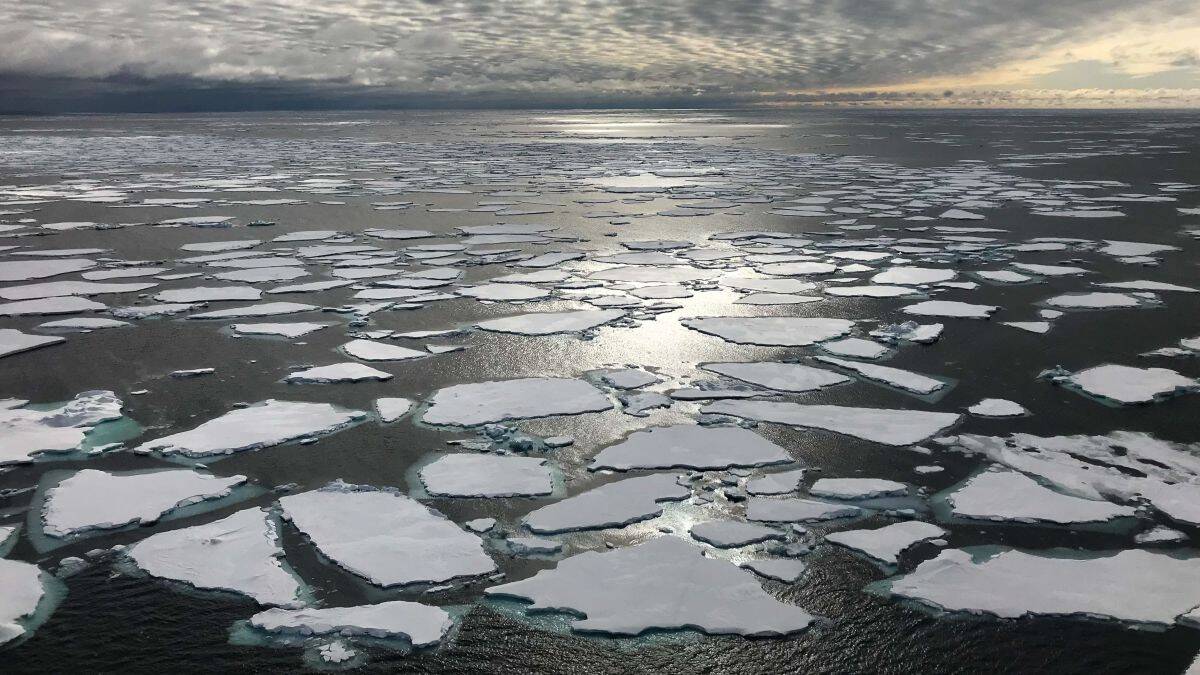 https___cdn.cnn_.com_cnnnext_dam_assets_190606095745-arctic-ice-floe-1.jpg