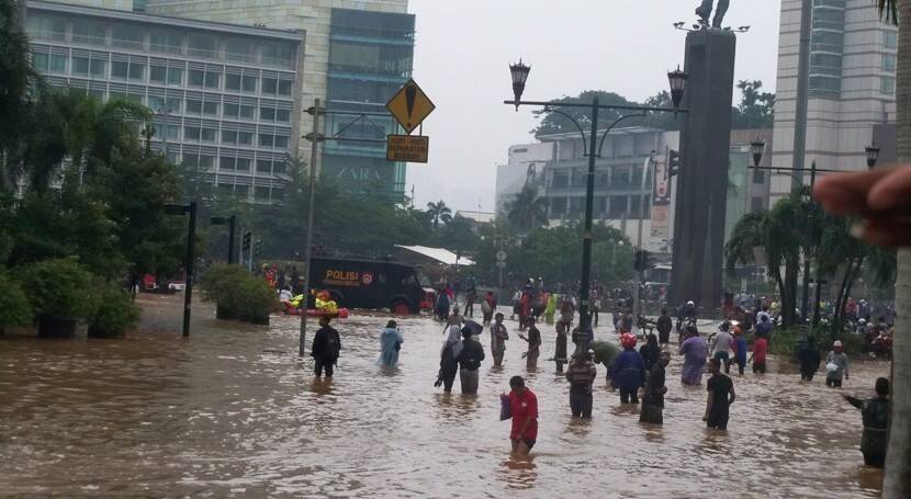 inundaciones-yakarta.jpg