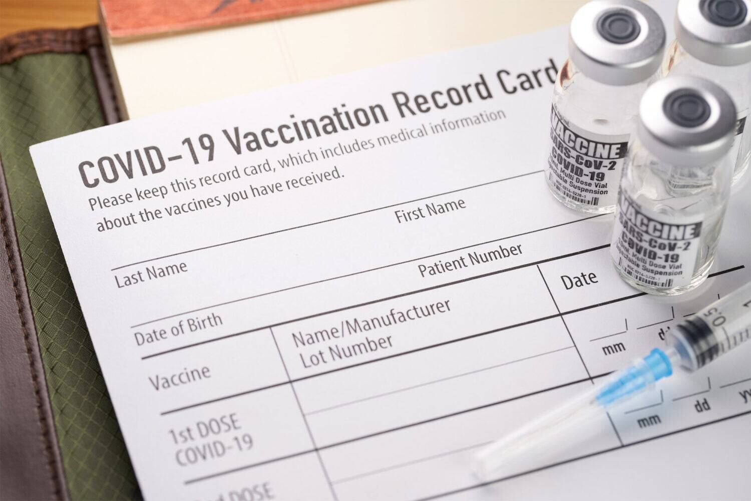 iStock-vaccine-card-1500x1000.jpg