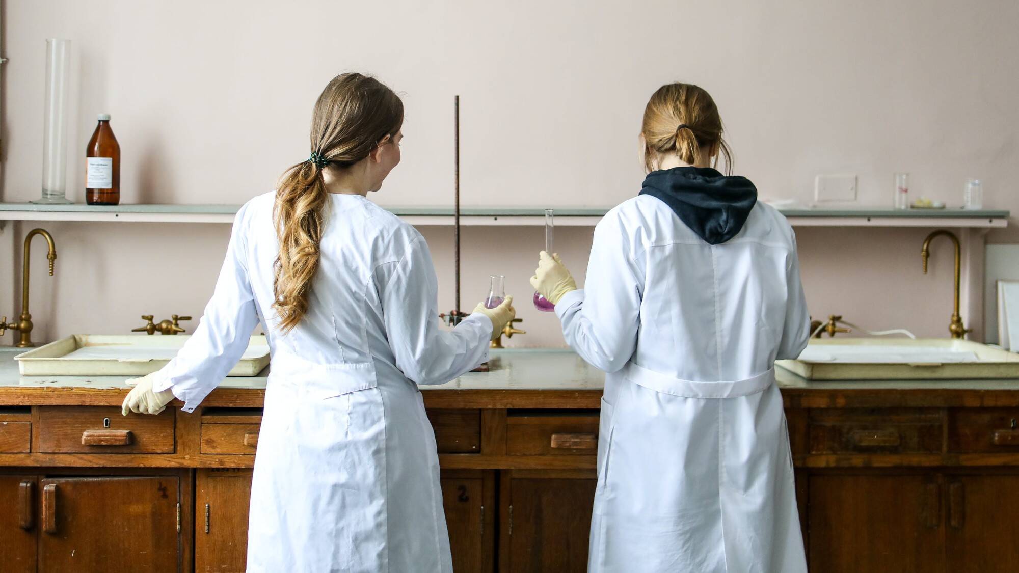 Mujeres-en-ciencias.jpg