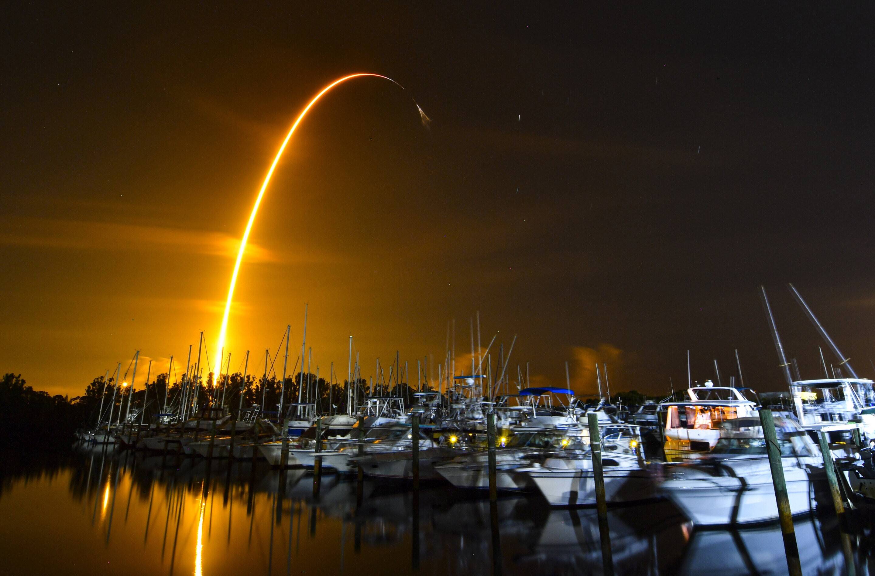 spacex-launches-ants-a-2.jpg