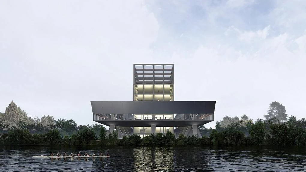 Render arquitectónico de un edificio moderno sobre pilotes a orillas de un río, con remeros navegando frente a él.