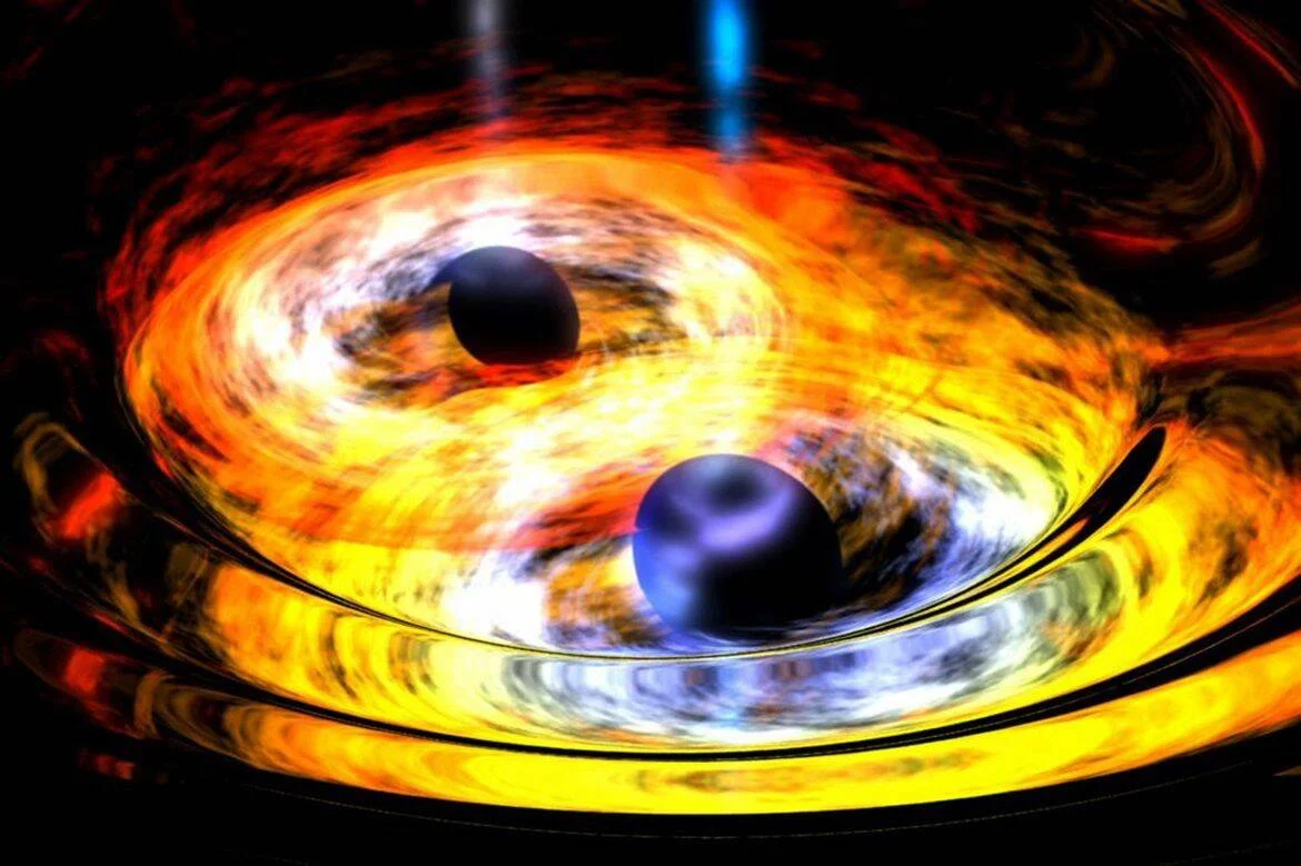 Recreación artística de dos agujeros negros orbitándose mutuamente rodeados de un disco de materia incandescente en tonos naranja y blanco.