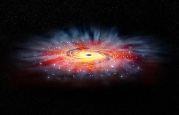 Representación artística de un agujero negro rodeado por un disco de acreción en espiral con gases rojos, azules y naranjas en el espacio.