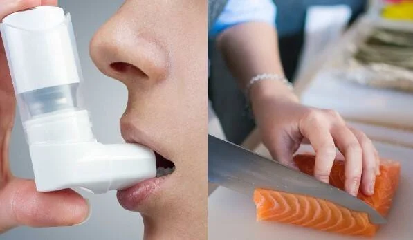Persona usando un inhalador para el asma junto a imagen de manos cortando filete de salmón fresco con cuchillo.