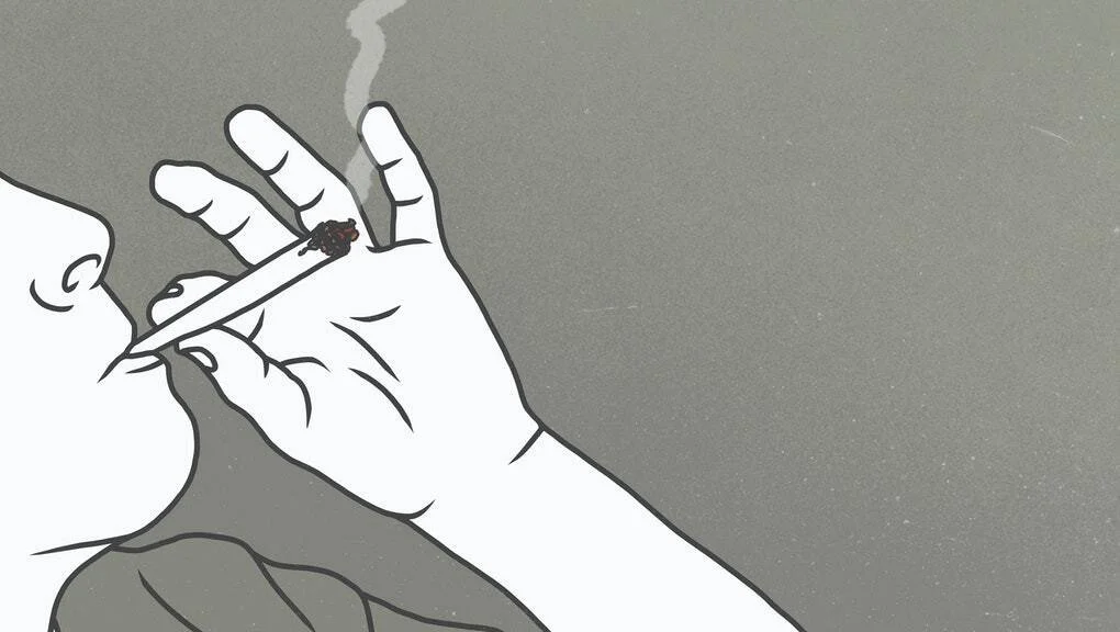 Ilustración en escala de grises de una mano sosteniendo un cigarrillo encendido cerca de la boca de una persona.
