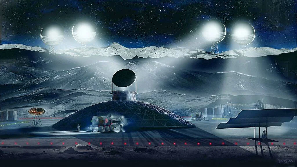 Concept art de una base lunar con cúpula, rover, antenas y torres de iluminación sobre superficie gris bajo cielo estrellado.